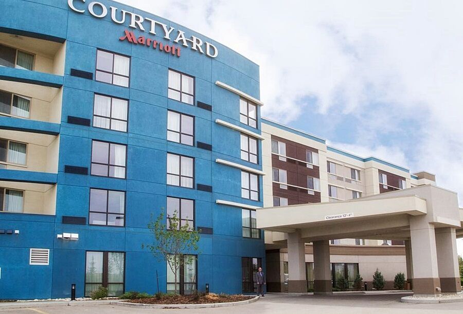 Courtyard By Marriott Edmonton West Hotel Ngoại thất bức ảnh